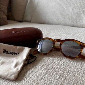 Illesteva Leonard Sunglasses